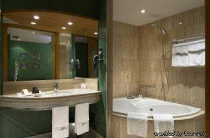 Montecarlo Hotel 4*